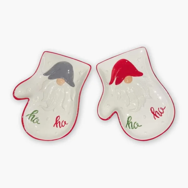 Santa’s Glove Plate Set of 2