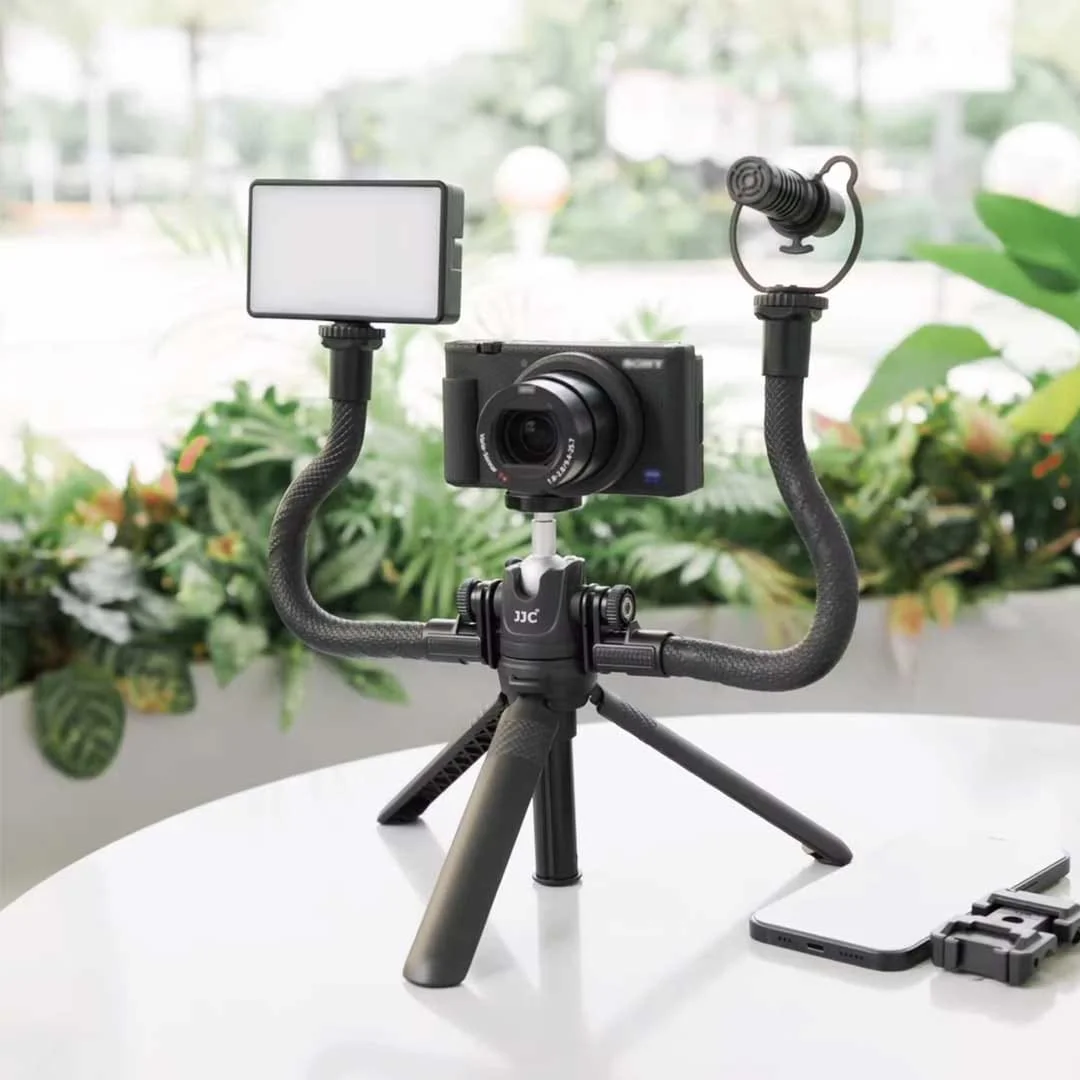 The Ultimate Vlogging Kit