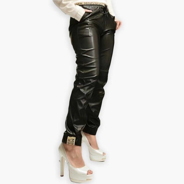 Black L Pants